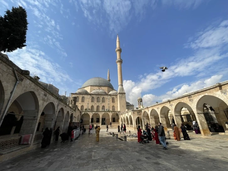 "Peygamberler Şehri" Şanlıurfa Ramazana Hazır