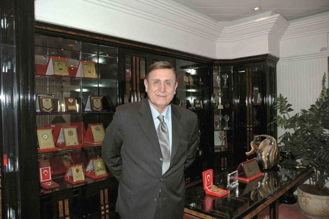 Sanayisinin Duayeni M. Naci Topçuoğlu, Vefatının 17. Yılında Anılıyor