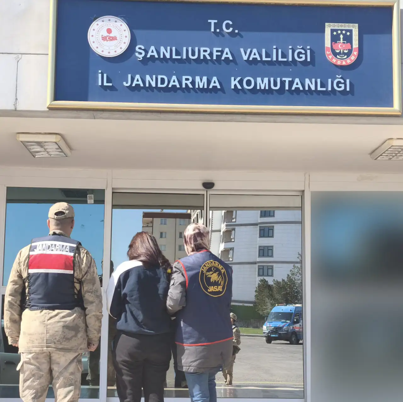 Şanlıurfa'da  35 Yıl Cezası Bulunan Firari Kıskıvrak Yakalandı!