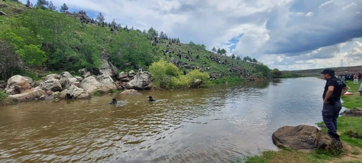 Şanlıurfa'da Suya Giren Çocuk Boğuldu