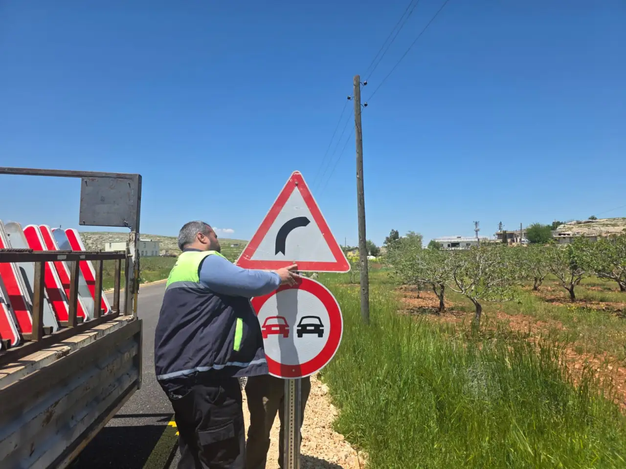 Şanlıurfa Kırsalında G&uuml;venli Yolculuk D&ouml;nemi