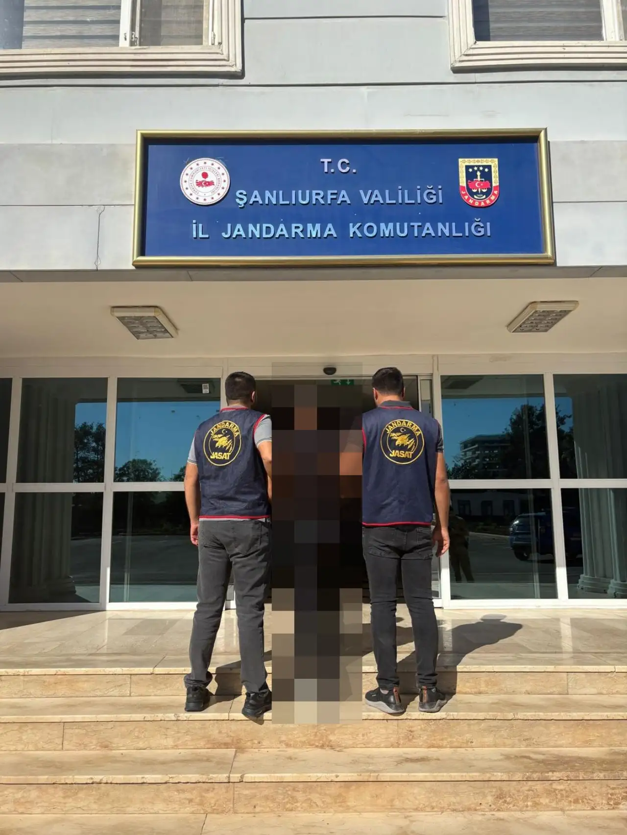 Şanlıurfa Merkezli Dev Operasyon: 4 İlde Su&ccedil; &Ouml;rg&uuml;t&uuml;ne Şafak Baskını