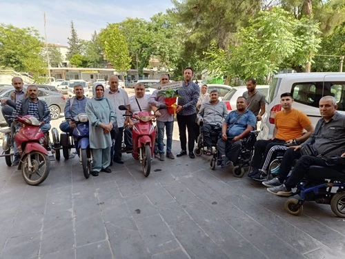 Şanlıurfa Siverek'te Anlamlı Ziyaret: Engelliler Derneği'nden Yeni Müdüre Tebrik
