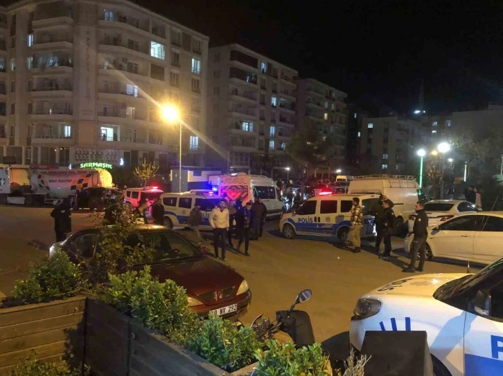Siirt’te İki Grup Arasında Bıçaklı Kavga: Polis Müdahale Etti