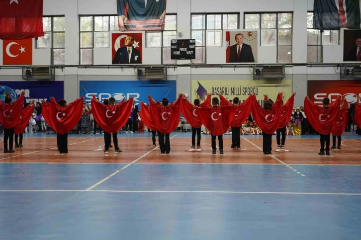 Şırnak'ta 23 Nisan Ulusal Egemenlik ve Çocuk Bayramı Coşkusu