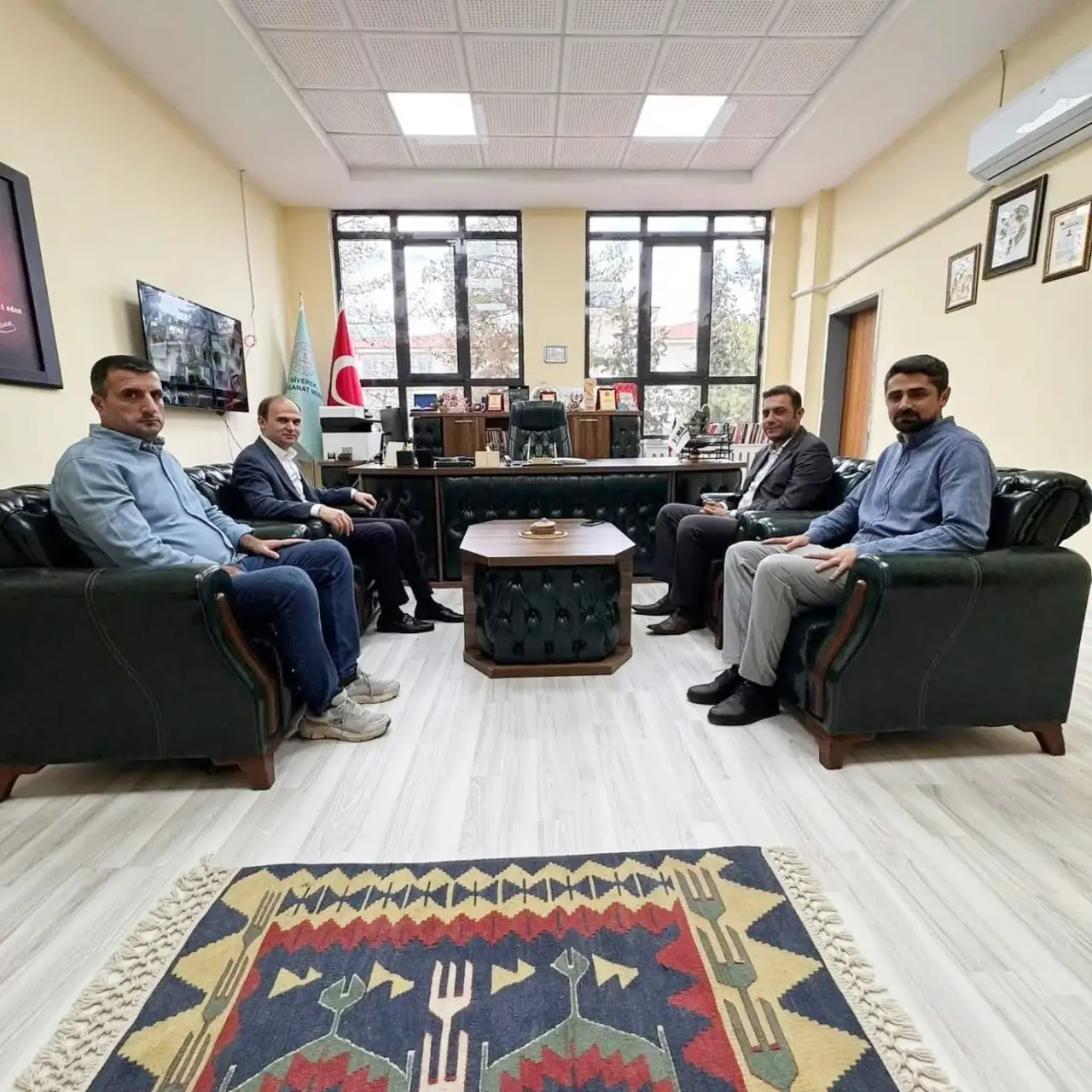 Siverek'in Gurur Veren Okuluna Anlamlı Ziyaret