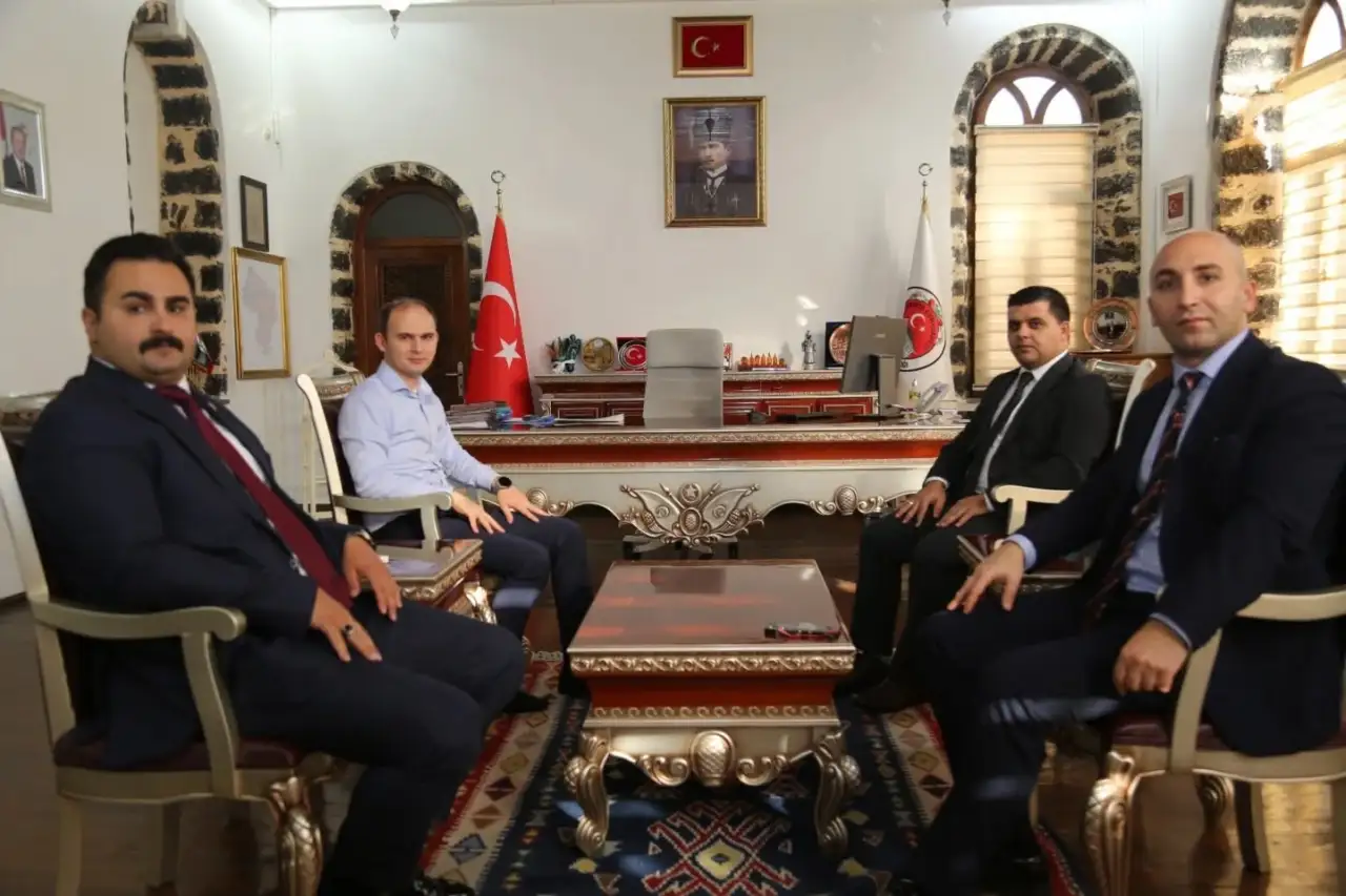 Siverek Kaymakamı Salih Sak’a Meslektaşlarından Anlamlı Ziyaret