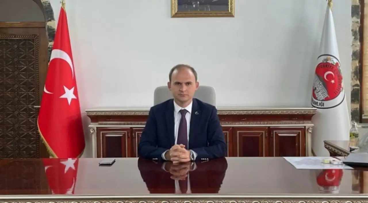 Siverek Kaymakamı Salih Sak&rsquo;tan "Dezenformasyon" &Ccedil;ıkışı; Ger&ccedil;ekleri Basın Etiği Kurtaracak! 