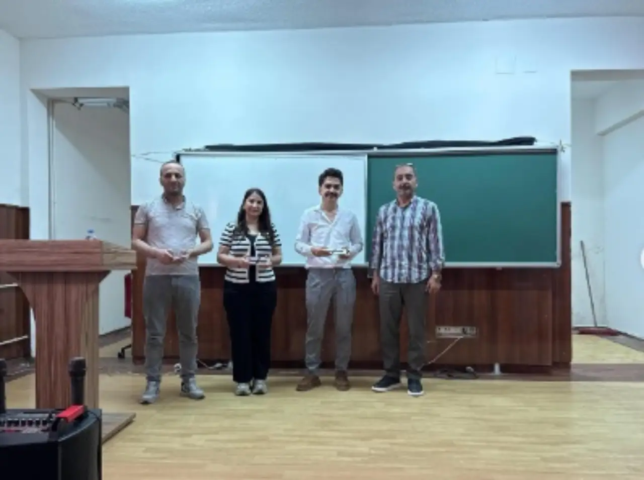 Siverek Şehit Ali &Ouml;zt&uuml;rk Lisesi'nde Geleceğin Meslekleri Masaya Yatırıldı