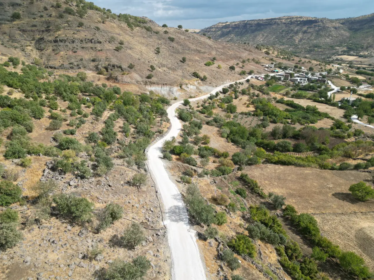Siverek Takoran Vadisi Bölgesinde 15 Kilometrelik Yol Tamamlanıyor