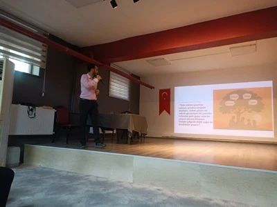 Siverek’te Aile Bağlarını Güçlendiren Yaz Semineri: TÜGVA’dan Anlamlı Etkinlik