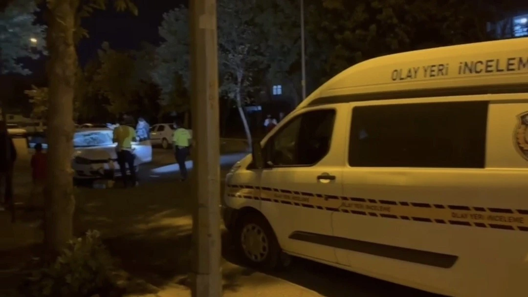 Siverek’te Anne ve Kızına Araç Çarptı