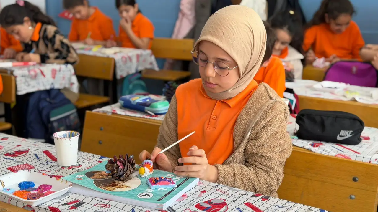 Siverek&rsquo;te Bayram Neşesi: Minik Kalpler Sanatla Şifa Buldu