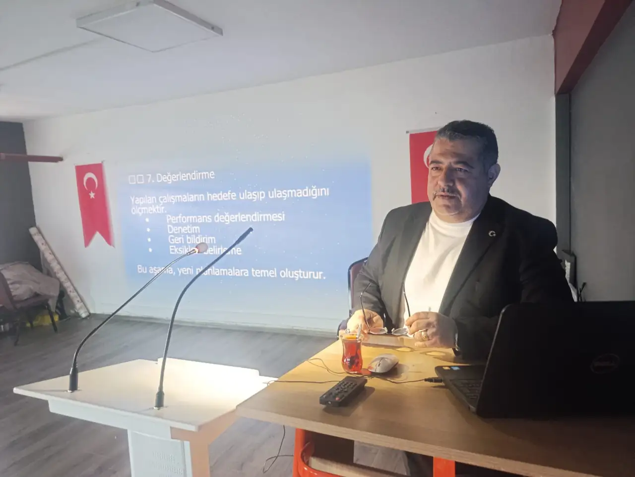 Siverek&rsquo;te Eğitimde Y&ouml;netim Vizyonu: Okul İdarecileri İ&ccedil;in Kritik Uyum Zirvesi!