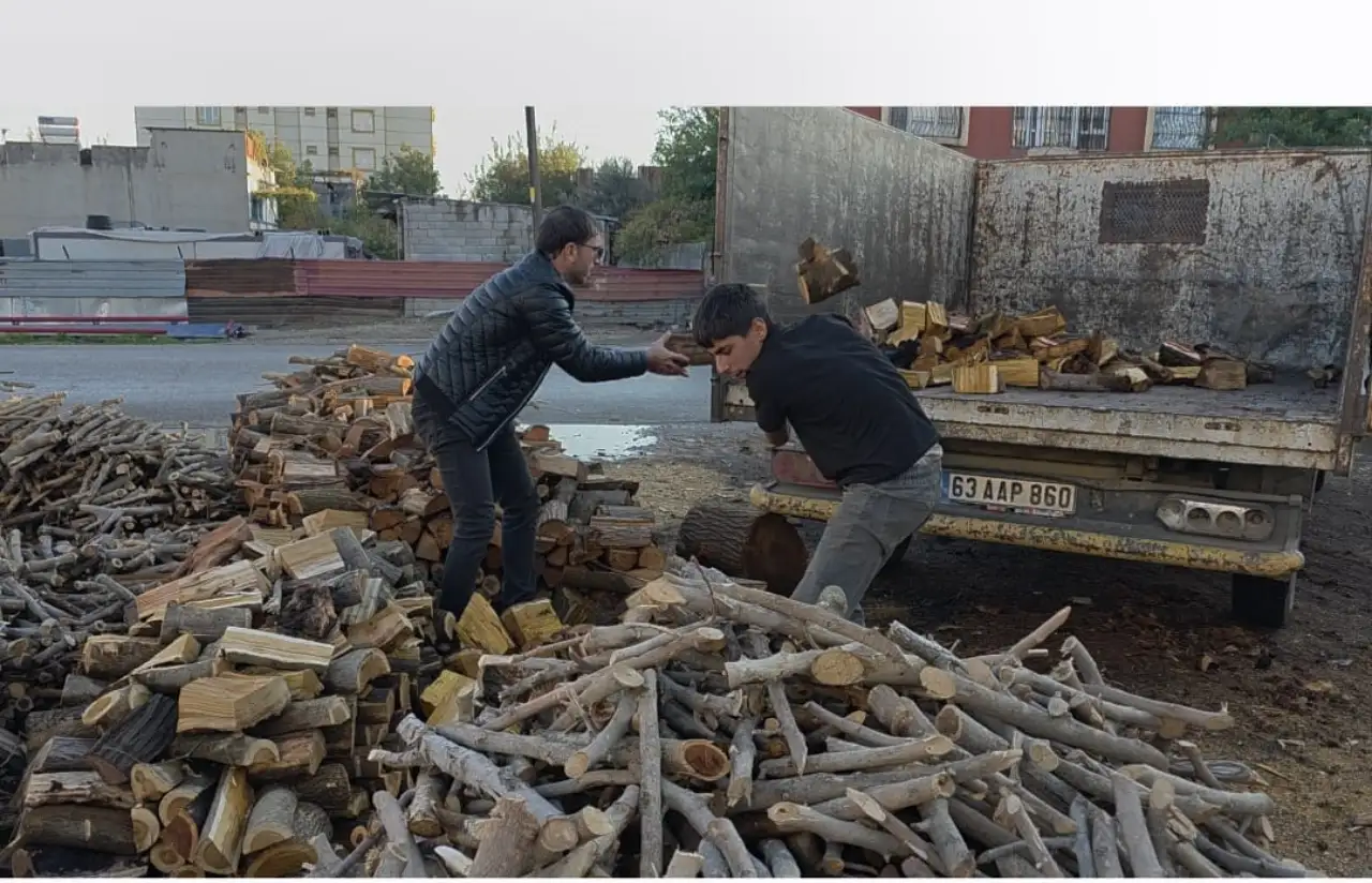 Siverek’te İyilik Sensin Derneği’nden Kış Destek Seferberliği