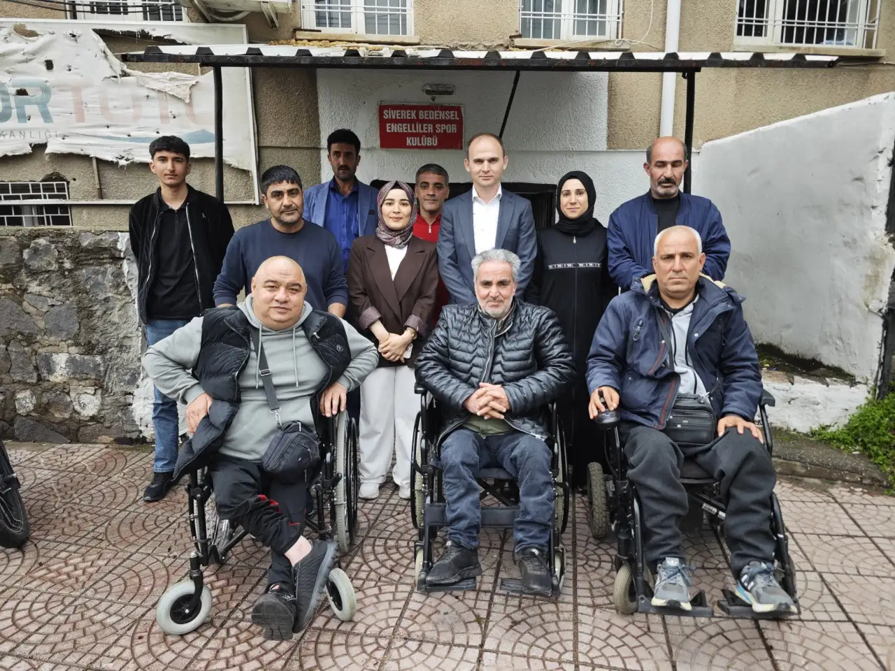 Siverek&rsquo;te &Ouml;zel Gereksinimli Bireylerle G&ouml;n&uuml;l K&ouml;pr&uuml;leri Kuruluyor