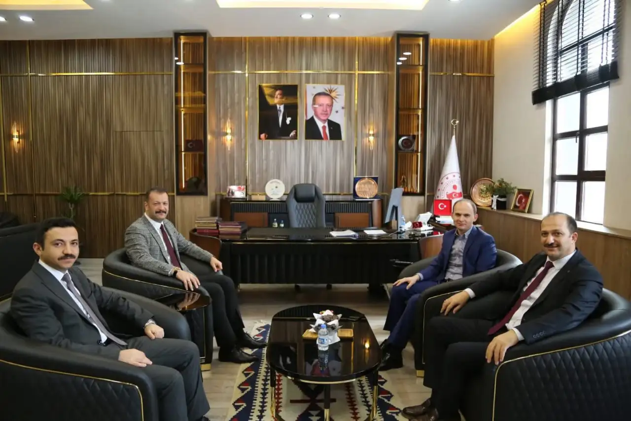 Siverek&rsquo;te Protokol Buluşması: Adalet ve İdare Makamları Arasında &Ouml;nemli Ziyaret!