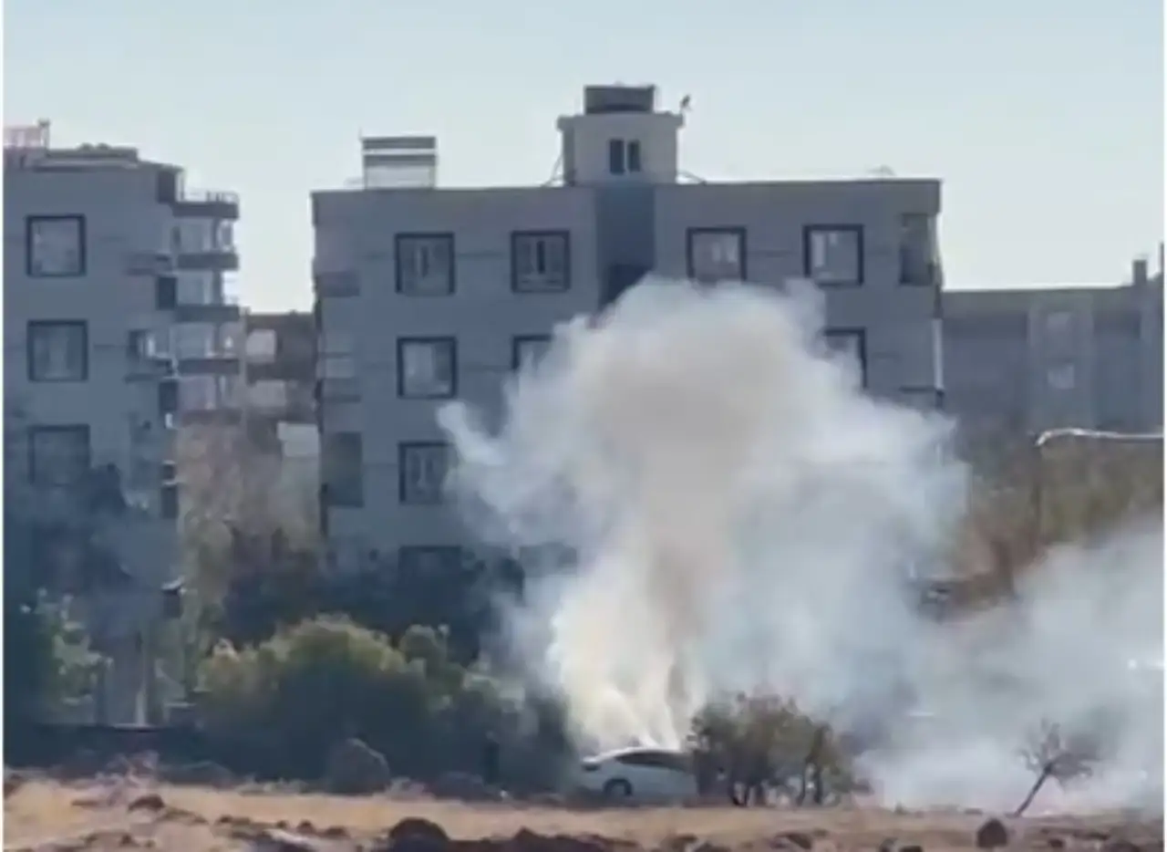 Siverek'te Seyir Halindeki Araç Bir Anda Alev Aldı