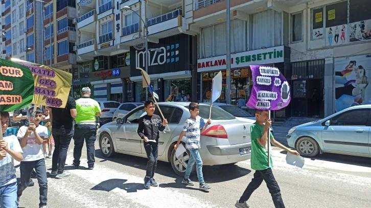 Suruç'ta Trafik Güvenliği Haftası Etkinlikleriyle Farkındalık Arttırılıyor