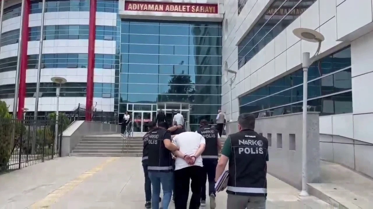 Uyuşturucuya Geçit Yok: 16 Bin 660 Hapla Yakalanan 2 Şüpheli Tutuklandı