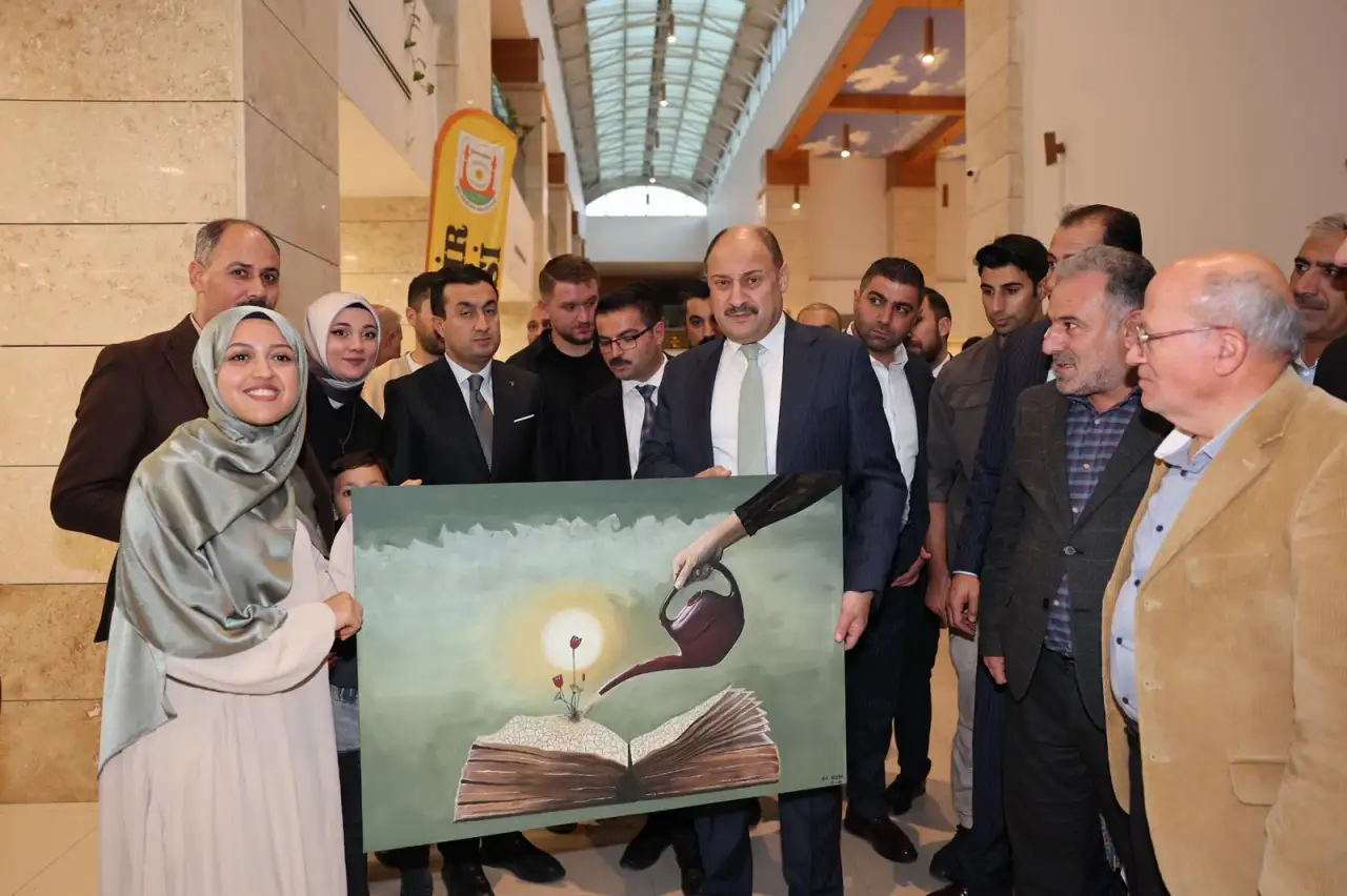 8. Şanlıurfa Kitap Fuarı Coşkuyla Açıldı. “Kitap İnsanın En Vefalı Dostudur”