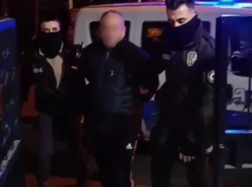 Adana'da Uyuşturucu Ticareti Suçundan Aranan Hükümlü Yakalandı