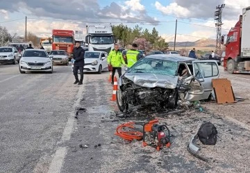 Adıyaman'da Korkunç Trafik Kazası: 1 Ölü, 3 Yaralı