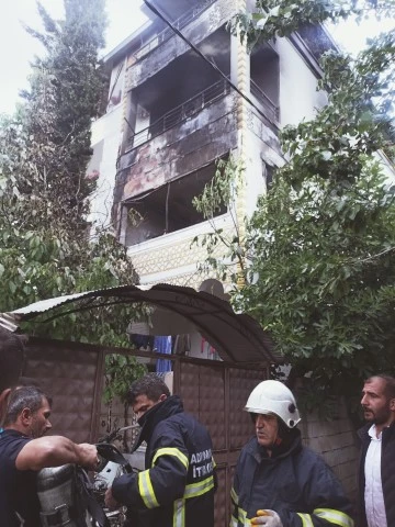 Adıyaman'da Korkutan Ev Yangını: Dört Kişi Dumandan Etkilendi