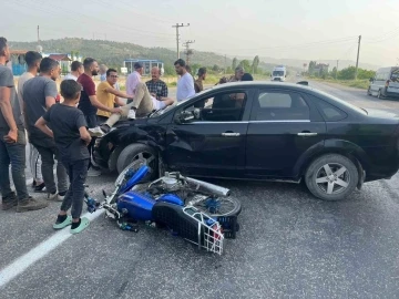 Adıyaman'da Motosiklet ve Otomobil Çarpıştı: 1 Yaralı
