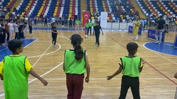 Adıyaman'da Öğrenciler Geleneksel Oyunlarla Büyük Mutluluk Yaşadı