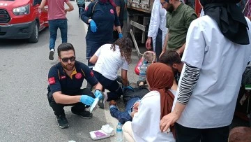 Adıyaman'da Tır ve Kamyonet Çarpışması