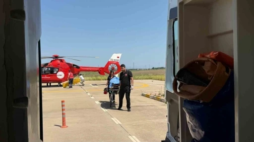  Ağaçtan Düşen Şahıs Helikopterle Hastaneye Nakledildi