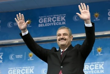 AK Parti'nin Diyarbakır Mitinginde Mehmet Halis Bilden'den Vatandaşlara Sesleniş
