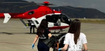 Ambulans Helikopter Yaşlı Hasta İçin Harekete Geçti