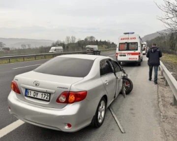 Anadolu Otoyolu'nda Tankerle Çarpışan Otomobil: 3 Yaralı