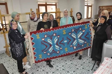  Asırlık Meslek: Kilim Dokumacılığı Yeniden Canlanıyor