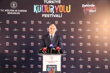Bakan Ersoy, Şanlıurfa'da Kültür Yolu Festivalinde Konuştu