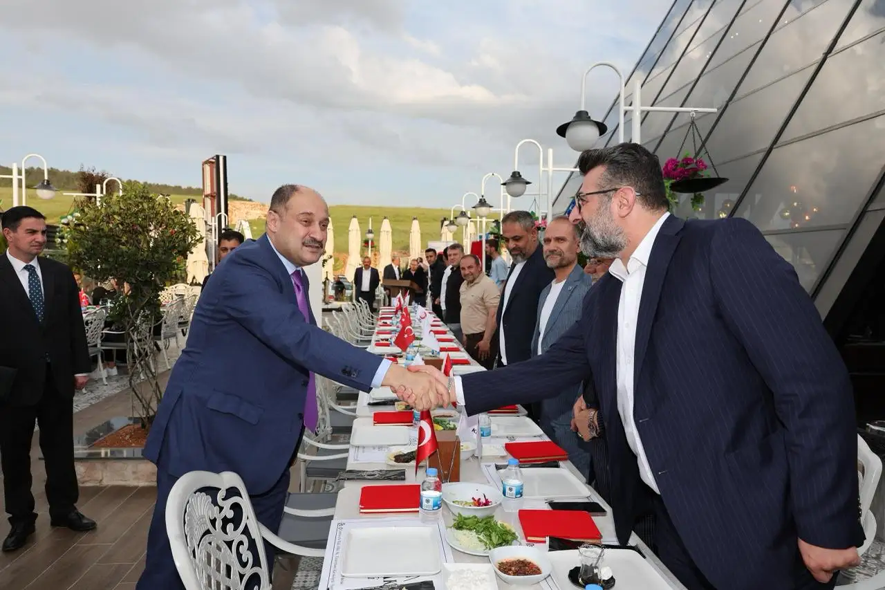 Başkan G&uuml;lpınar'dan Vefa ve Dayanışma Vurgusu