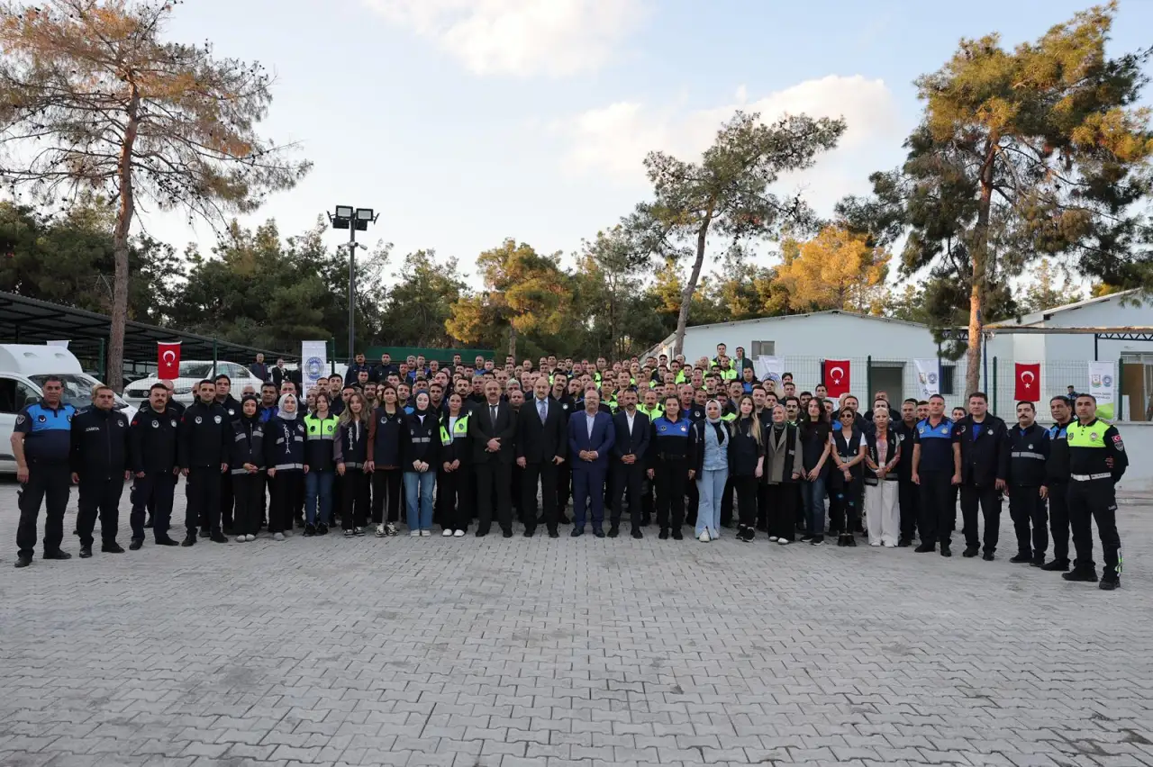 Başkan G&uuml;lpınar&rsquo;dan Zabıta Birimine Sert ve Net Uyarı: "Disiplinden Asla Taviz Yok!"
