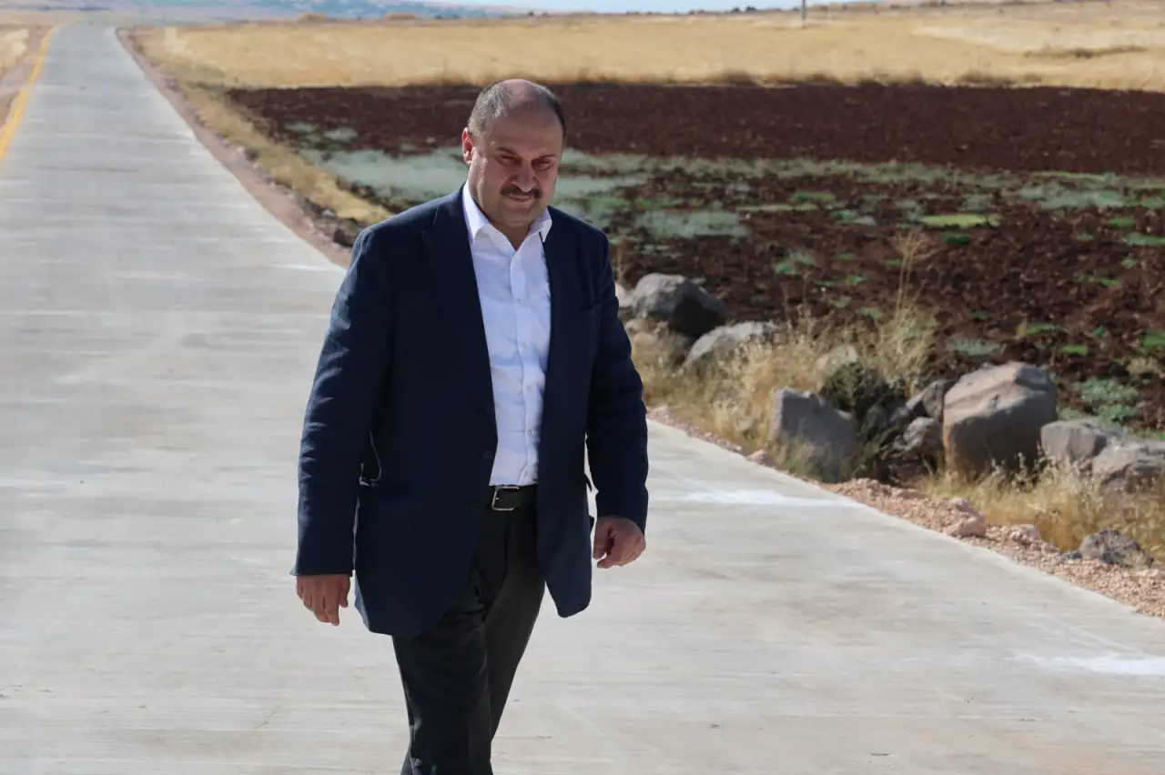Başkan G&uuml;lpınar &ldquo;Yol Medeniyetin Temelidir&rdquo; Diyerek Yol Yatırımlarını Yerinde İnceledi