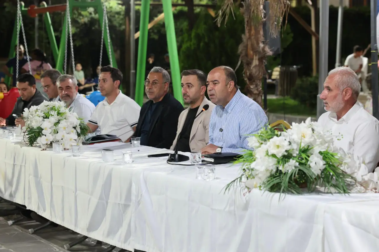 Başkan Nihat Çiftçi Atakent Mahallesi Sakinleriyle Bir Araya Geldi