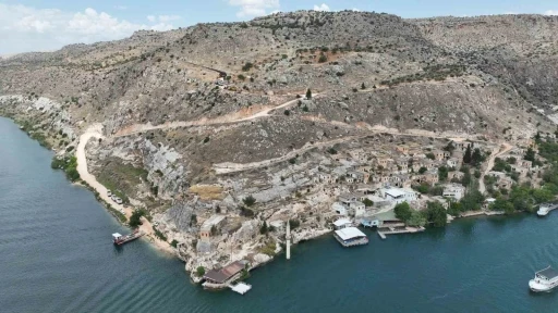  Batık Mahallesine 25 Yıl Sonra Kara Yolu Ulaşımı Sağlandı