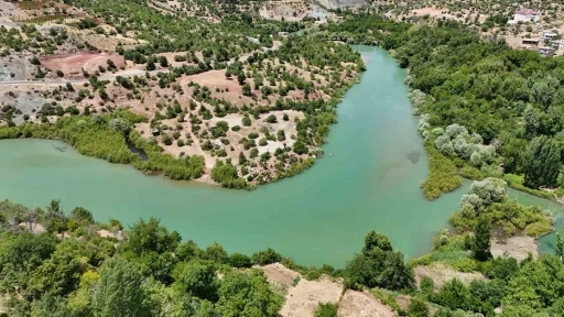 Berrak Suyu ve Yeşilliğiyle Göz Kamaştıran Değirmenli Köyü Havadan Görüntülendi