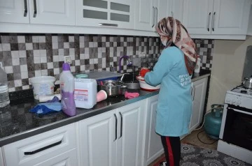 Beytüşşebap'ta 162 Evin İşlerini Kadınlar Yapıyor: Vefa Projesi