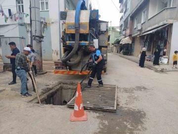 Cizre'de Selin Ardından Gelen Yardım: 33 Konutun Bodrum Katındaki Sular Tahliye Edildi