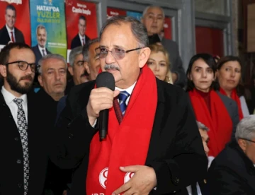 Bakan Özhaseki, Hatay Belen'de Seçim Koordinasyon Merkezinde Konuştu