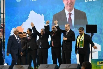 Cumhurbaşkanı Erdoğan, Şanlıurfa'da AK Parti Adaylarını Tanıttı: Bozova İçin Yola Devam Kararı