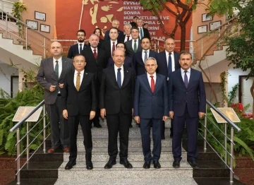 Cumhurbaşkanı Tatar'dan Gaziantep Üniversitesine Övgü
