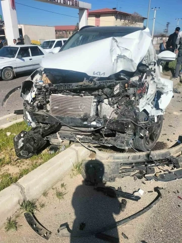 Diyarbakır Çınar'da Meydana Gelen Trafik Kazası: 2 Yaralı