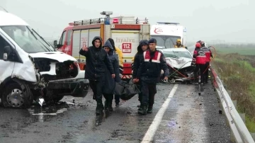 Diyarbakır'da Feci Kaza: 3 Ölü, 2'si Ağır 5 Yaralı!